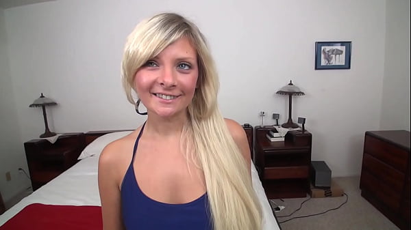 ALESSANDRA NOIR Cute 19 YO Blonde POV Blowjob and Huge Messy Cum Facial!
